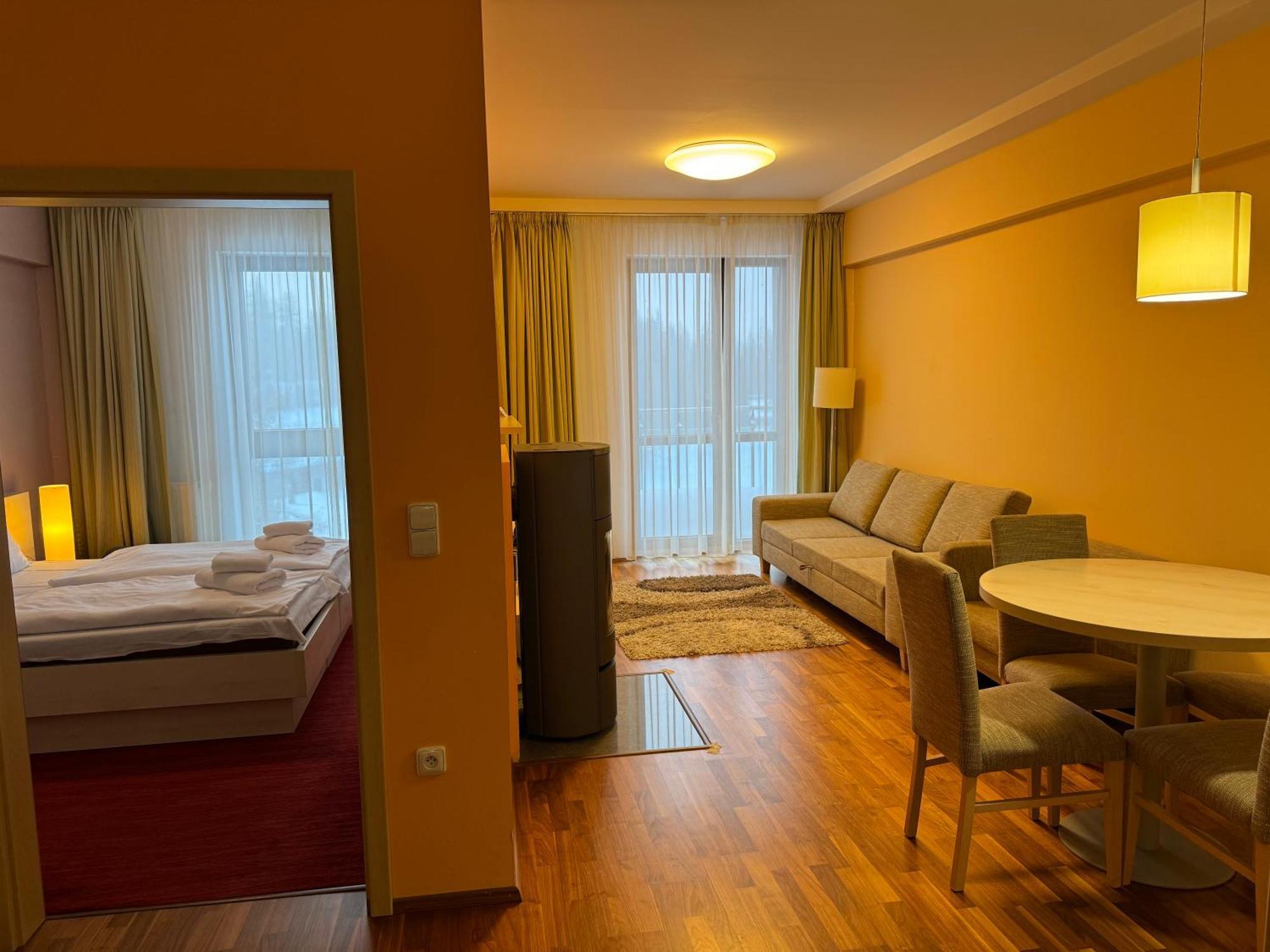 Apartment With Mountain View In Hotel Crocus, Štrbské Pleso Eksteriør bilde