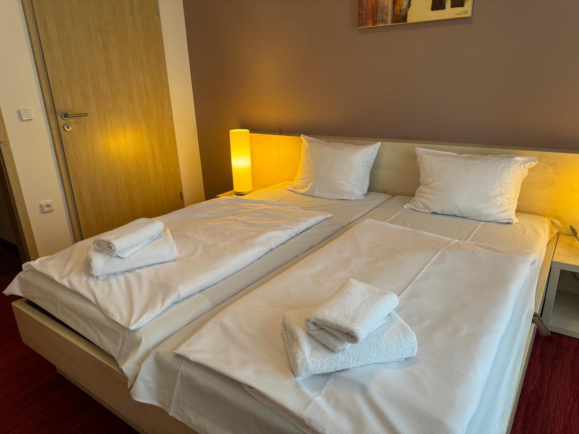 Apartment With Mountain View In Hotel Crocus, Štrbské Pleso Eksteriør bilde